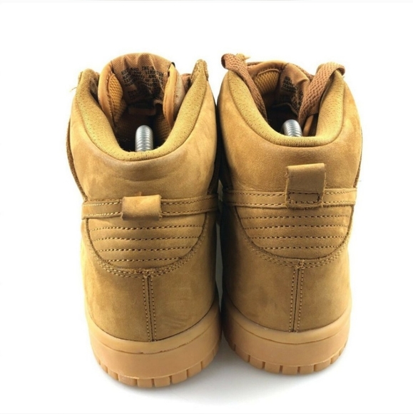 Nike Womens SB Dunk High Premium Sneaker Shoes 8.5 - Picture 2 of 4